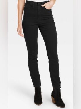 Universal Thread Black High-Rise Skinny Jeans - Ankle length